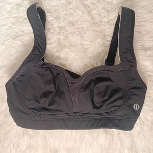 Lululemon sports bra 32D